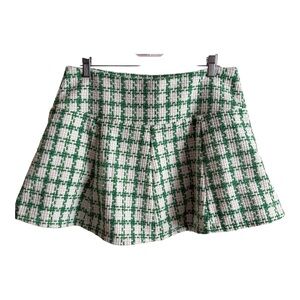 Fab'rik trendy Green&White Checkered Mini Skirt. Polyester/wool blend.